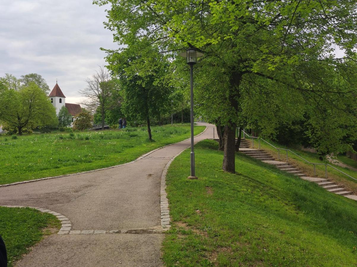 Family -Only- Welcome To Берхинг Экстерьер фото